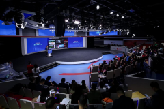 <b>摸索套系化产物立异</b>